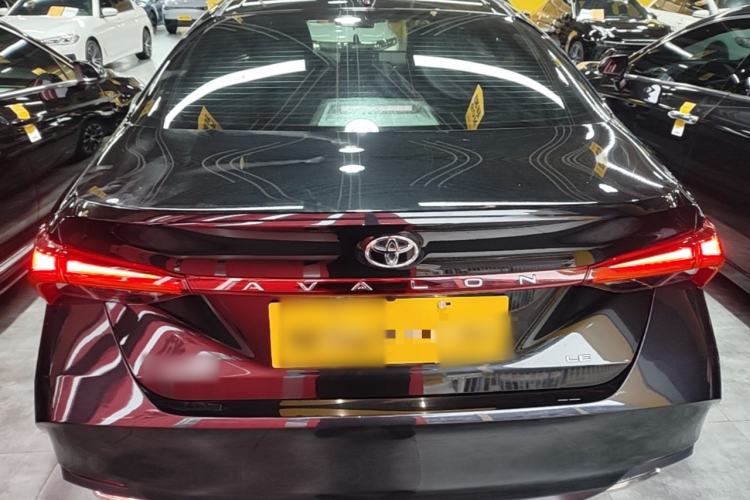 Used Toyota Avalon 2023 2.0L Premium Edition Rear