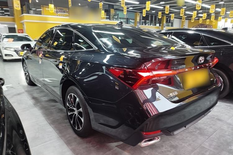 Used Toyota Avalon 2023 2.0L Premium Edition Rear Left 45 Deg