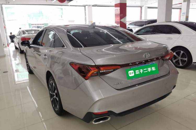 Used Toyota Avalon 2023 2.0L Luxury Edition Rear Left 45 Deg
