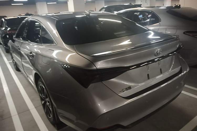 Used Toyota Avalon 2023 2.0L Luxury Edition Rear Left 45 Deg