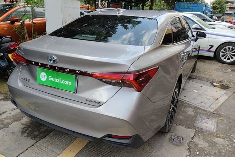 Used Toyota Avalon 2023 Dual-Engine 2.5L Luxury Edition Rear Right 45 Deg