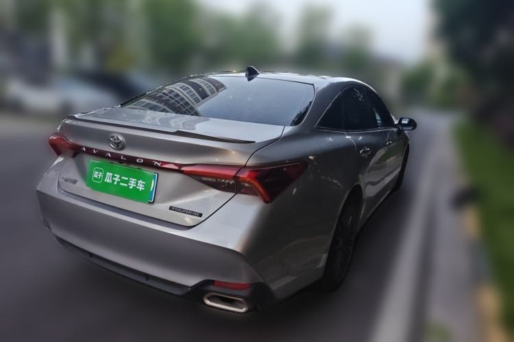 Used Toyota Avalon 2023 2.5L Touring Premium Edition Rear Right 45 Deg