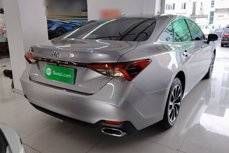 Used Toyota Avalon 2023 2.0L Luxury Edition Rear Right 45 Deg