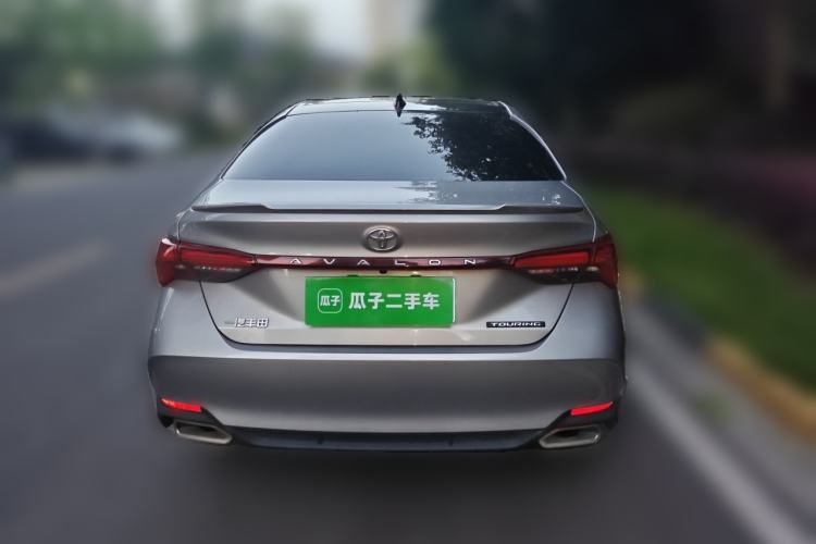 Used Toyota Avalon 2023 2.5L Touring Premium Edition Rear