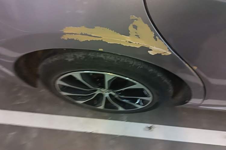 Used Toyota Avalon 2023 2.5L Luxury Edition Right Rear Wheel Hub