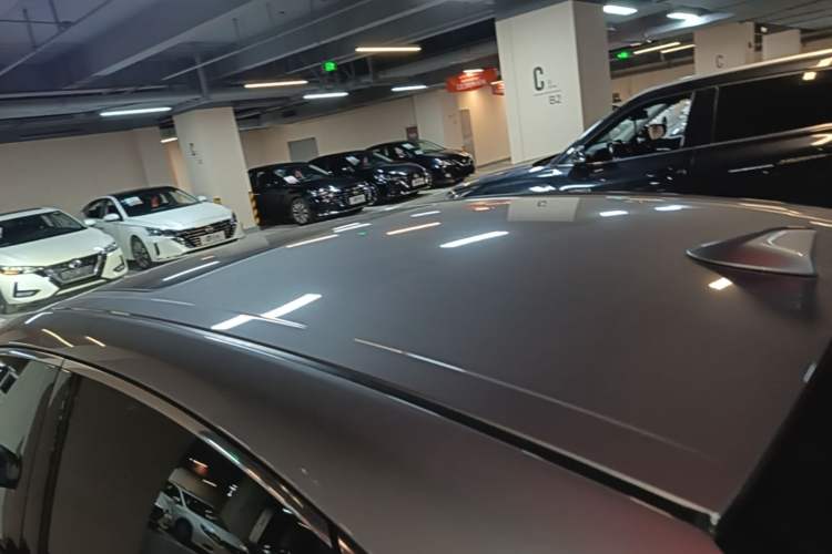 Used Toyota Avalon 2023 2.5L Luxury Edition Roof