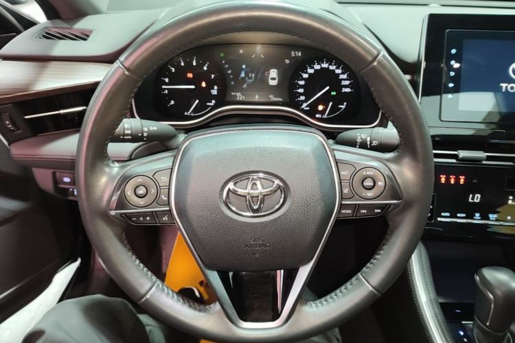 Used Toyota Avalon 2023 2.0L Premium Edition Steering Wheel