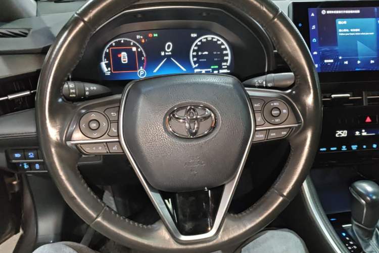 Used Toyota Avalon 2023 2.0L XLE Deluxe Edition Steering Wheel