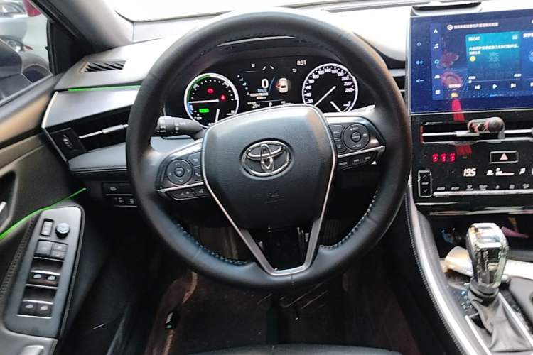 Used Toyota Avalon 2023 Dual-Engine 2.5L Luxury Edition Steering Wheel