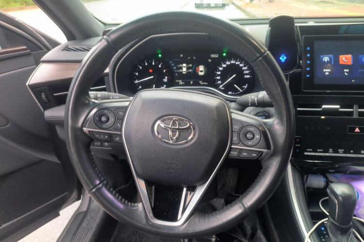 Used Toyota Avalon 2023 2.0L Premium Edition Steering Wheel