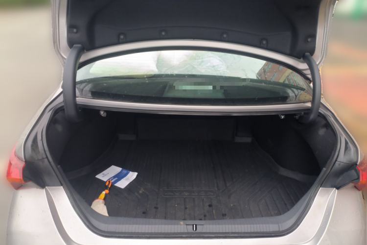 Used Toyota Avalon 2023 2.0L Premium Edition Trunk