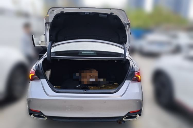 Used Toyota Avalon 2023 2.5L Luxury Edition Trunk