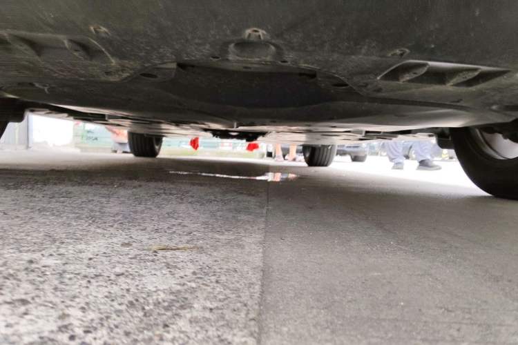 Used Toyota Avalon 2023 2.0L Premium Edition Chassis Front