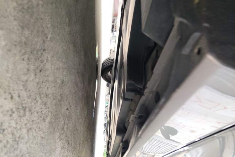 Used Toyota Avalon 2023 2.0L Premium Edition Chassis Rear Right