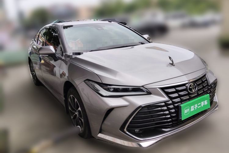 Used Toyota Avalon 2023 2.0L Premium Edition Front Right 45 Deg