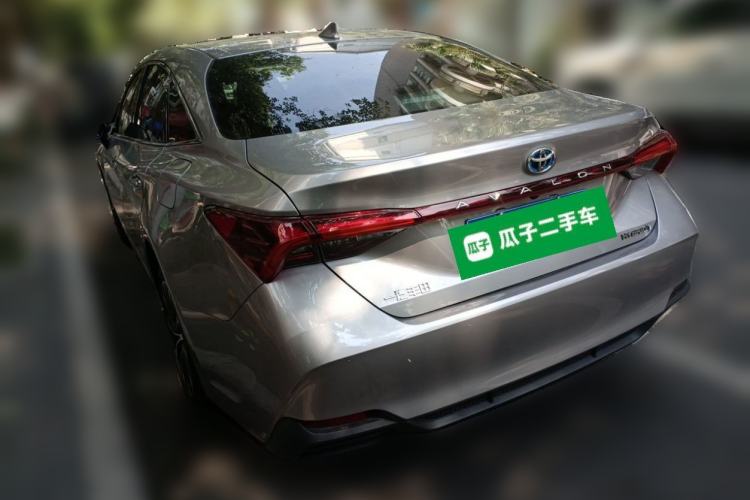 Used Toyota Avalon 2023 Dual-Engine 2.5L Luxury Edition Rear Left 45 Deg