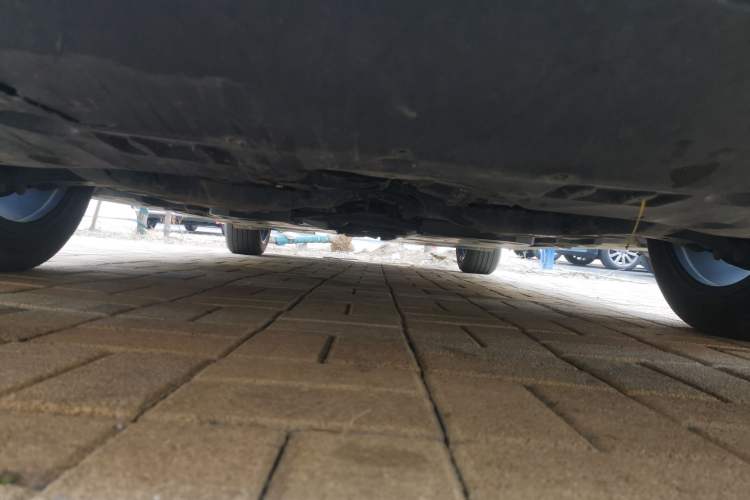 Used Toyota Avalon 2023 2.0L Premium Edition Chassis Front
