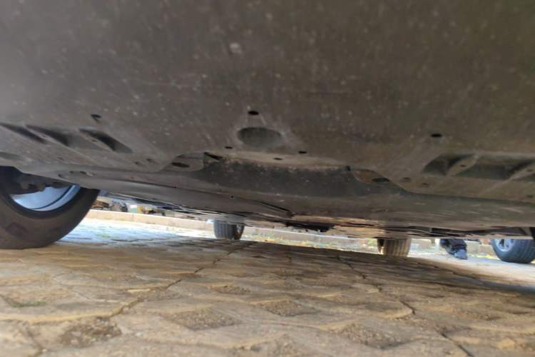 Used Toyota Avalon 2023 2.0L Luxury Edition Chassis Front