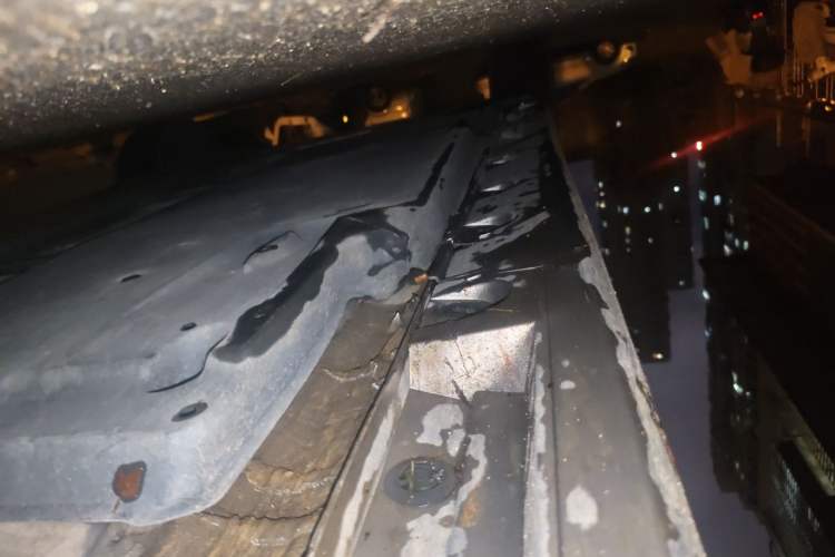 Used Toyota Avalon 2023 Dual-Motor 2.5L XLE Prestige Edition Chassis Front Right