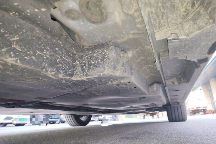 Used Toyota Avalon 2023 2.5L Luxury Edition Chassis Rear Right
