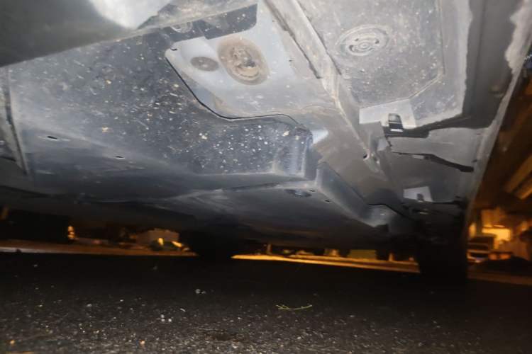 Used Toyota Avalon 2023 Dual-Motor 2.5L XLE Prestige Edition Chassis Rear Right
