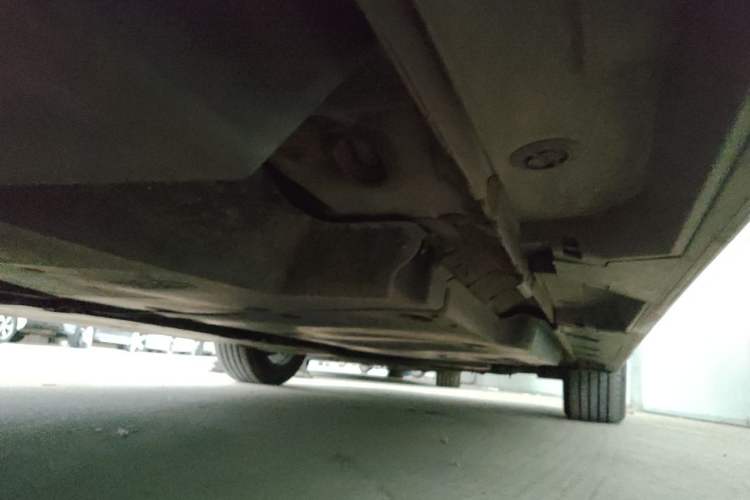 Used Toyota Avalon 2023 2.0L Luxury Edition Chassis Rear Right