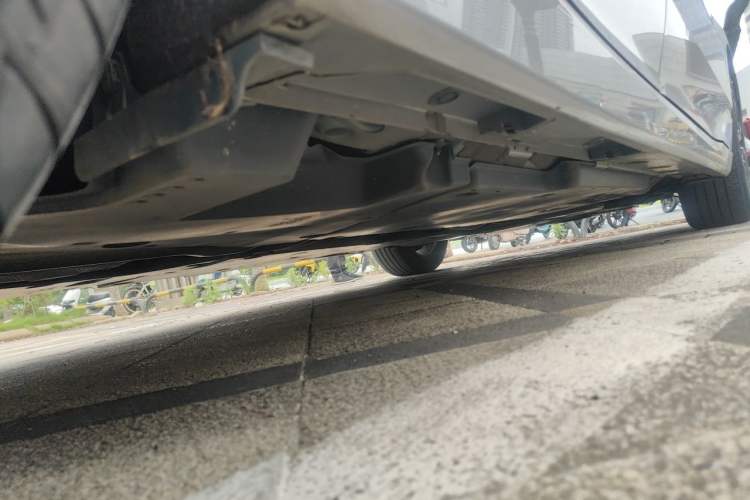 Used Toyota Avalon 2023 2.5L Luxury Edition Chassis Rear Right