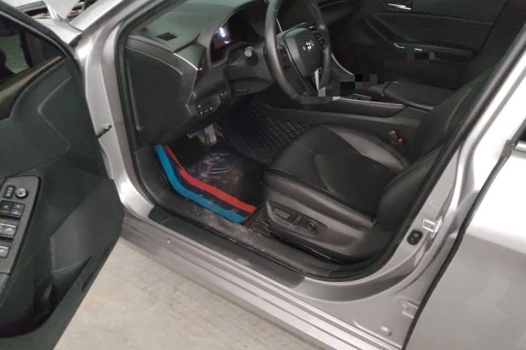 Used Toyota Avalon 2023 2.0L Luxury Edition Driver Seat