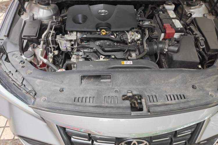 Used Toyota Avalon 2023 2.0L Premium Edition Engine Bay