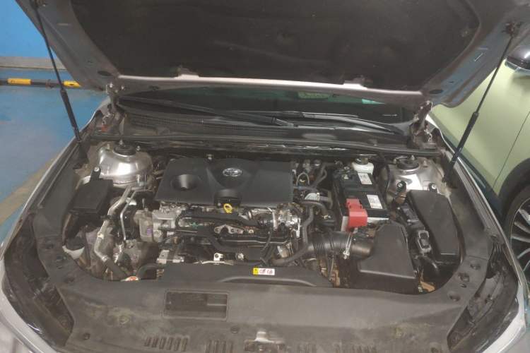 Used Toyota Avalon 2023 2.0L Luxury Edition Engine Bay