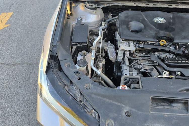 Used Toyota Avalon 2023 2.0L XLE Deluxe Edition Engine Bay Right