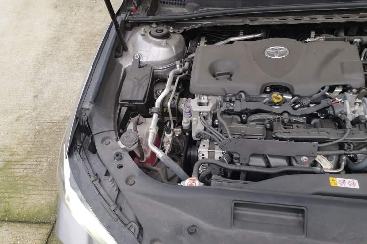 Used Toyota Avalon 2023 2.5L Touring Premium Edition Engine Bay Right