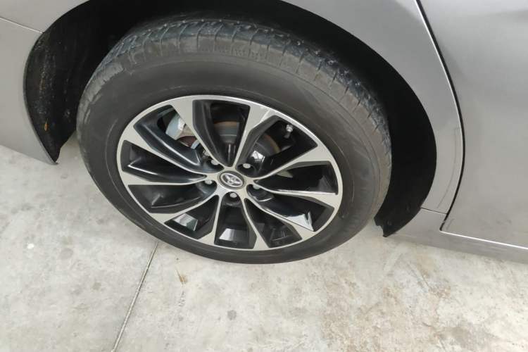 Used Toyota Avalon 2023 2.5L Luxury Edition Exterior 5