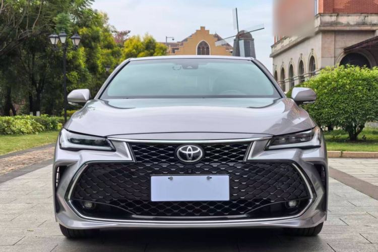 Used Toyota Avalon 2023 2.5L Touring Premium Edition Exterior 7