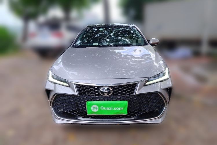 Used Toyota Avalon 2023 2.5L Touring Premium Edition Front