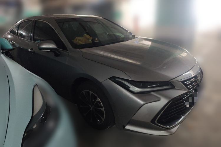 Used Toyota Avalon 2023 2.0L Luxury Edition Front Right 45 Deg