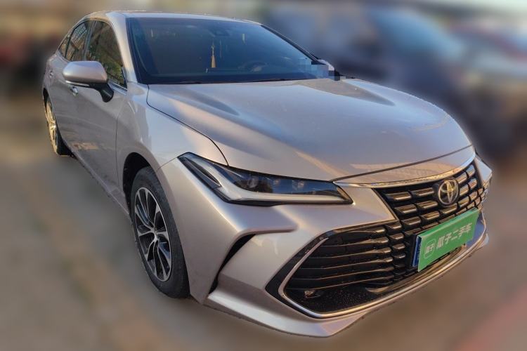 Used Toyota Avalon 2023 2.0L Luxury Edition Front Right 45 Deg