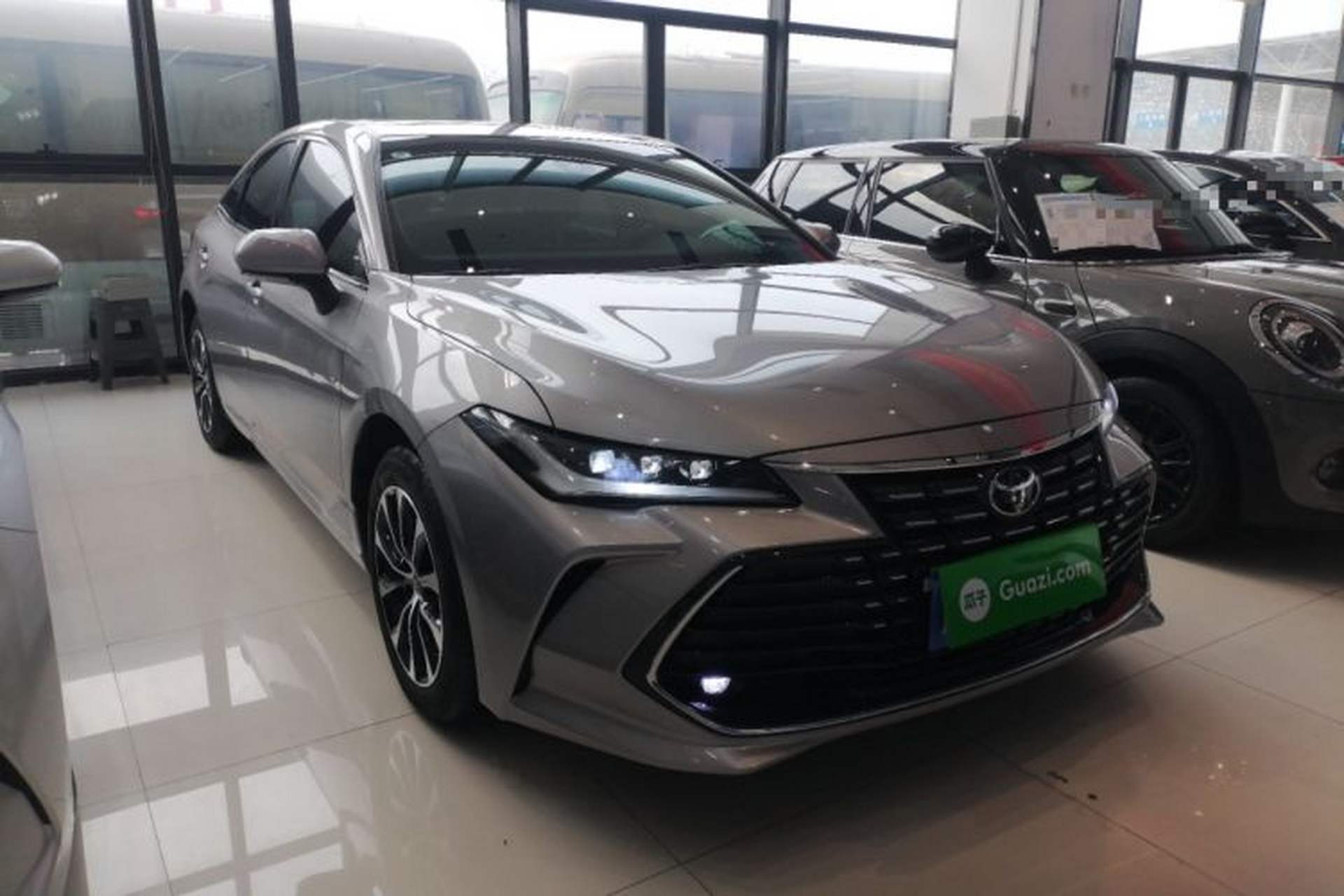 Used Toyota Avalon 2023 2.0L Premium Edition Front Right 45 Deg