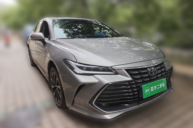 Used Toyota Avalon 2023 2.0L Premium Edition Front Right 45 Deg