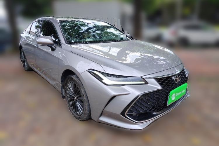 Used Toyota Avalon 2023 2.5L Touring Premium Edition Front Right 45 Deg