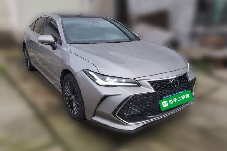 Used Toyota Avalon 2023 2.5L Touring Premium Edition Front Right 45 Deg