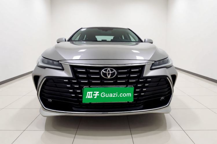 Used Toyota Avalon 2023 2.0L Luxury Edition Front