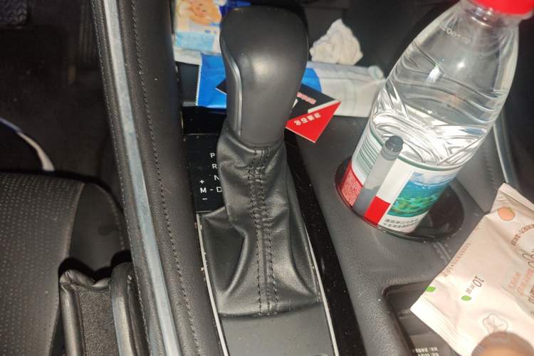 Used Toyota Avalon 2023 2.0L Luxury Edition Gear Lever