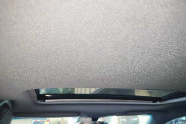 Used Toyota Avalon 2023 2.5L Luxury Edition Headliner
