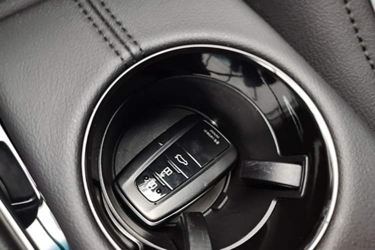 Used Toyota Avalon 2023 2.0L Premium Edition Interior 1