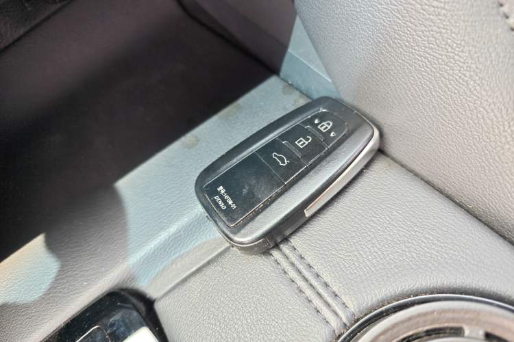 Used Toyota Avalon 2023 2.5L Luxury Edition Interior 1