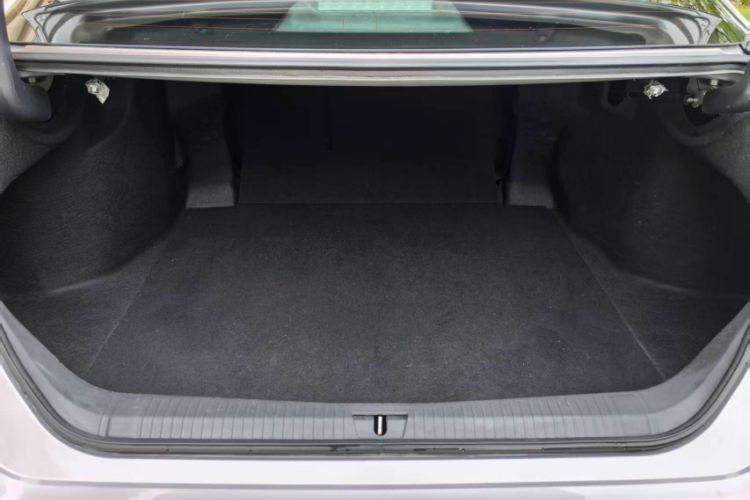 Used Toyota Avalon 2023 2.5L Touring Premium Edition Interior 10