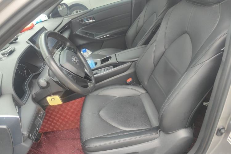 Used Toyota Avalon 2023 2.5L Luxury Edition Left Front Seat