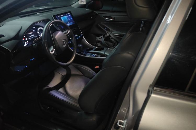 Used Toyota Avalon 2023 2.5L Luxury Edition Left Front Seat