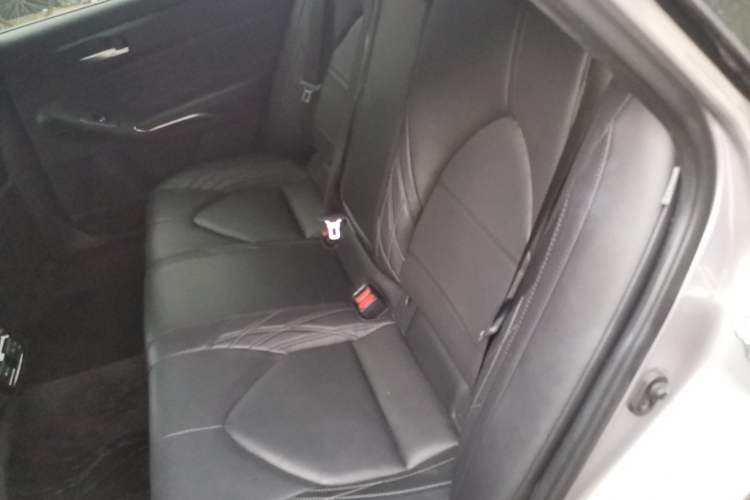 Used Toyota Avalon 2023 2.5L Touring Premium Edition Left Rear Seat